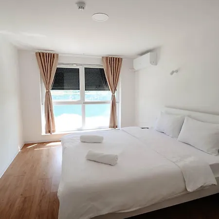 Hotel Perla Jezera